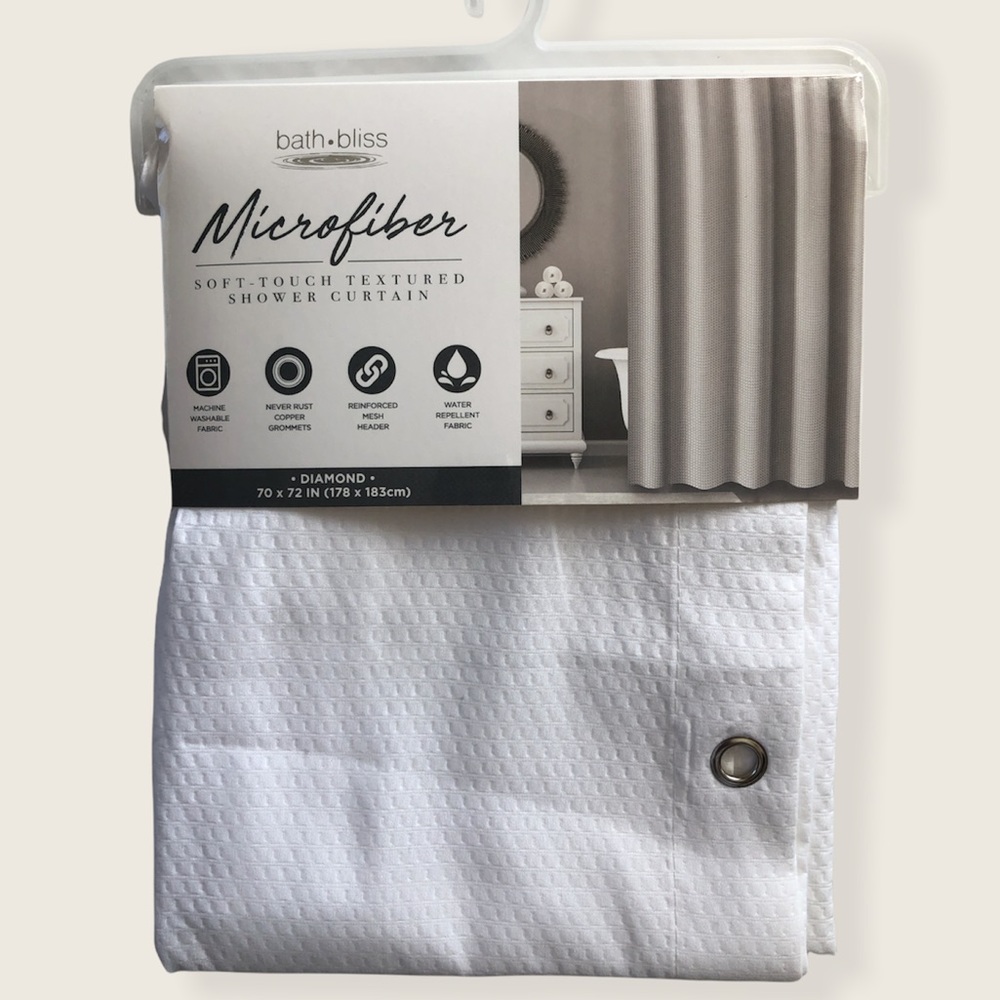 SHOWER CURTAIN / BATH • BLOSS / MICROFIBER